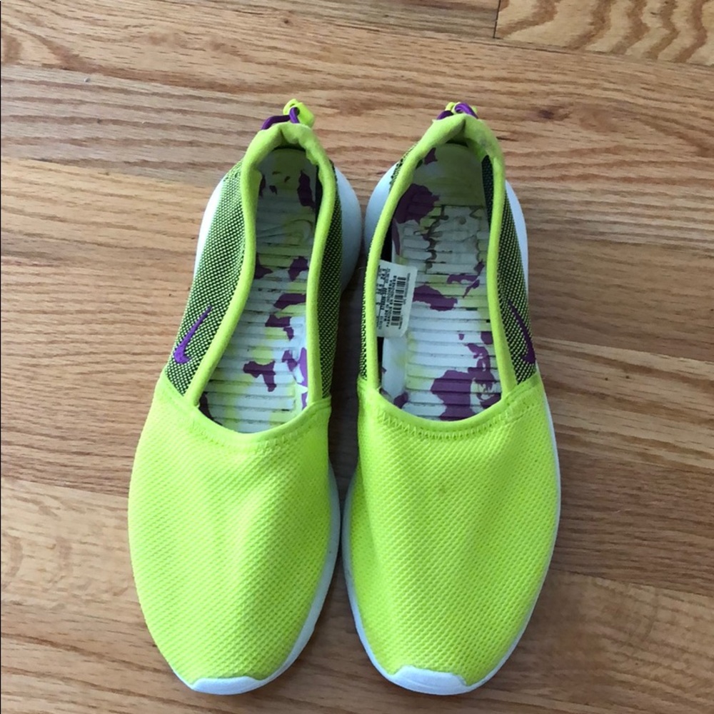 Nike shoes